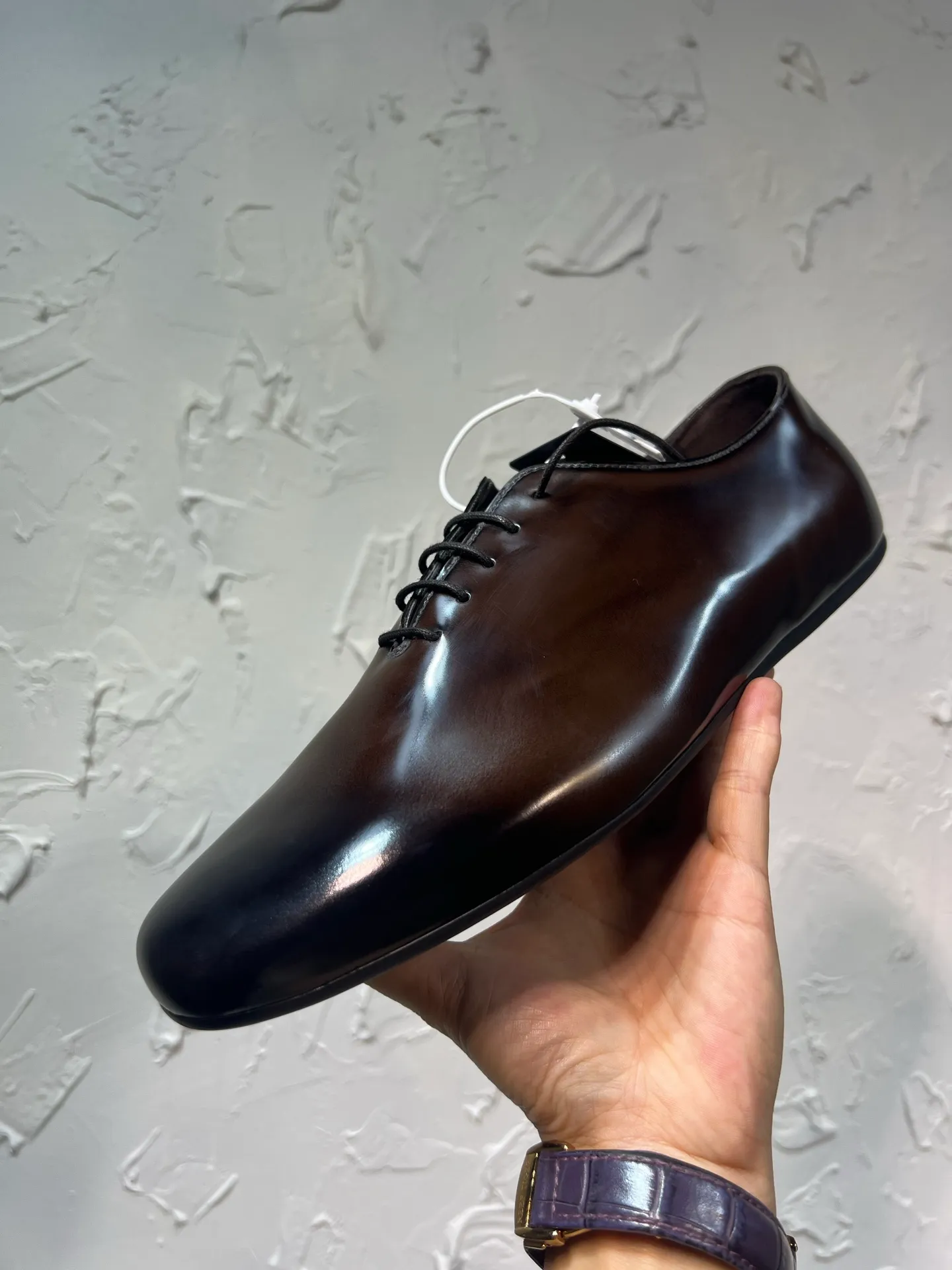 P760 prada derby2025 spring and autumn latest Prada lace-up classic retro men's shiny leather shoes, Shuffle double-button Mengke shoes, open side beaded cowhide, lining and foot cowhide, light rubber sole, sole height and thickness 10mm, original packaging black and brown 2 colors, code number: 39-46